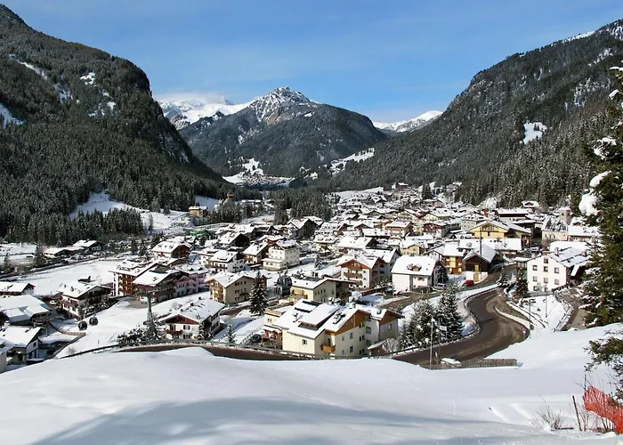 Al Parco-3 By Interhome Canazei